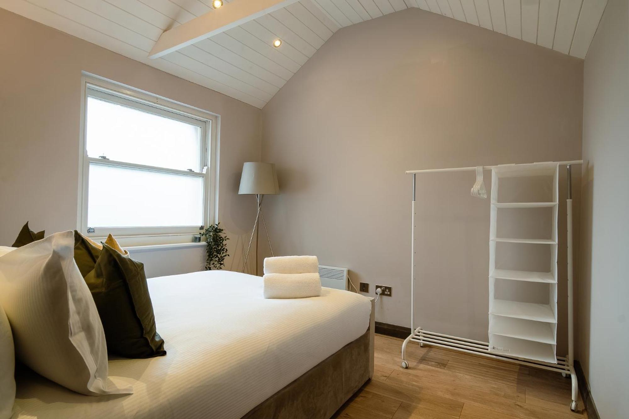 Holiday home 2bed House With Private Garden *